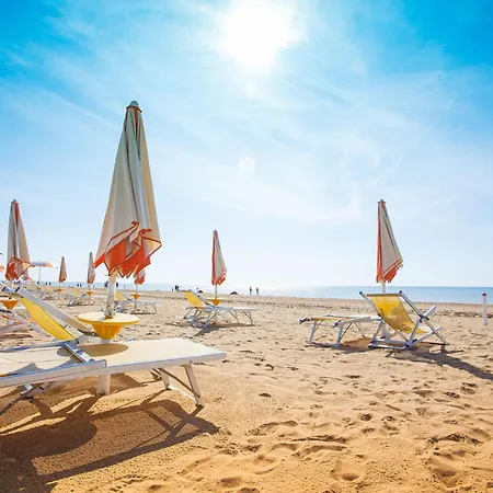 Apartment Bright Flat With Terrace Near The Sea Bibione